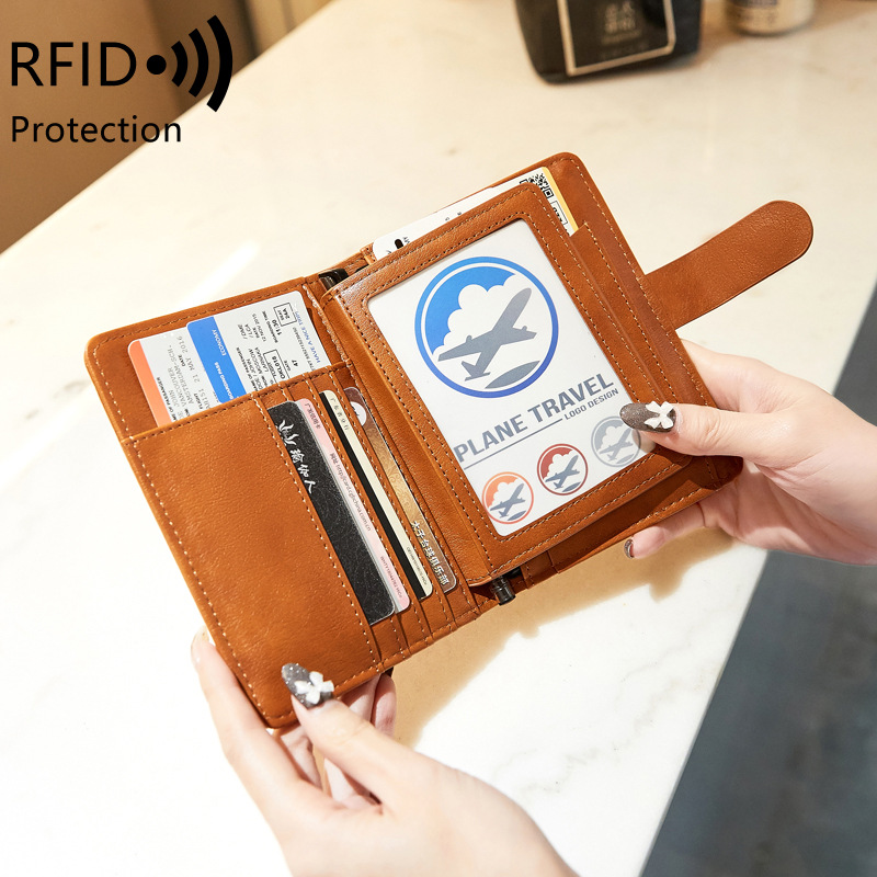 Custom Letters Travel Passport - Travel Accessories Wallet recension och pris