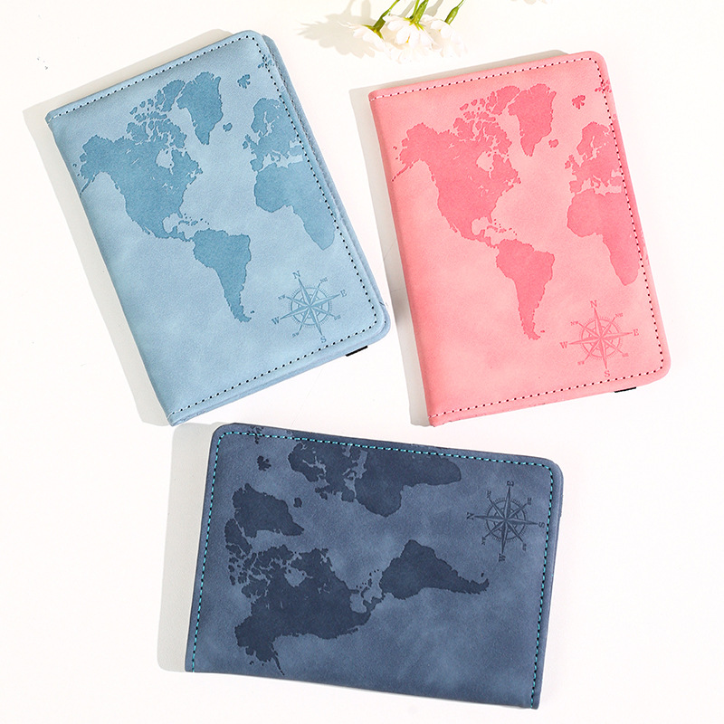 New Map Printed Passport Holde - Qantas Travel Accessories recension och pris