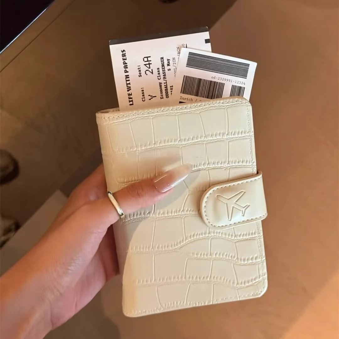 PU Leather Passport Cover for  - Travel Accessories In Bulk recension och pris