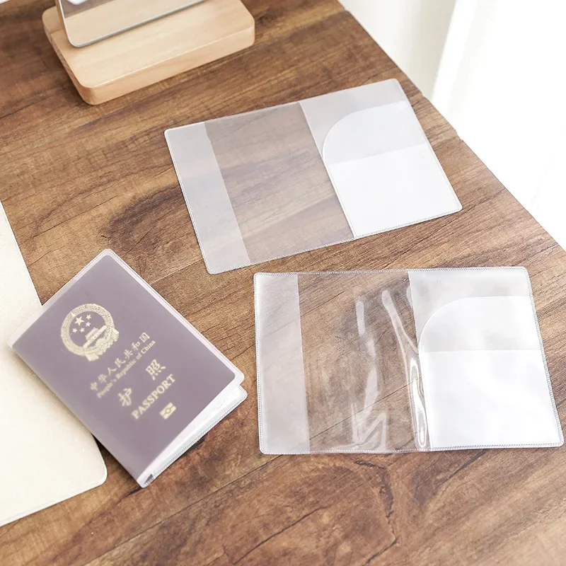 PVC Passport Sleeve Transparen - Travel Accessories Useful recension och pris