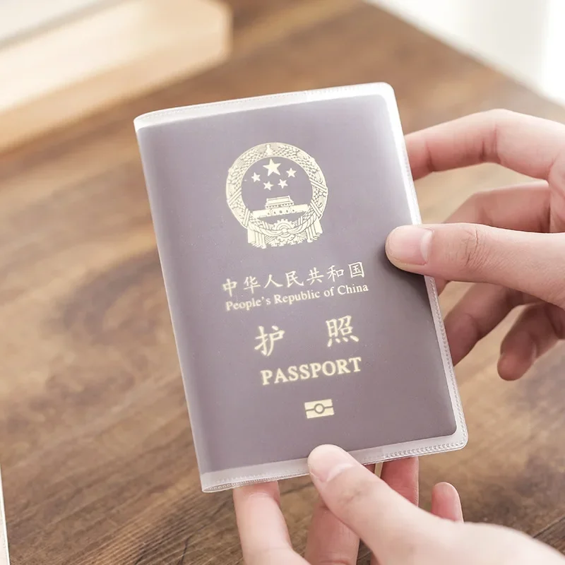PVC Passport Sleeve Transparen - Travel Accessories Useful recension och pris