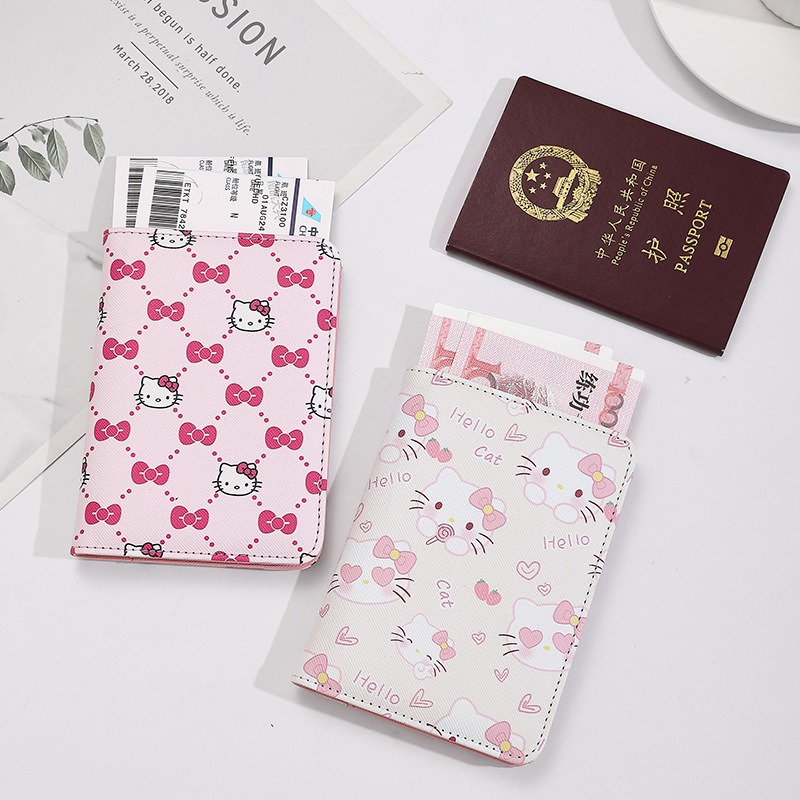 Hello Kitty Women Passport Cov - Qantas Travel Accessories recension och pris